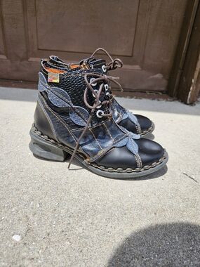 TMA Eyes Women’s Distressed Leather  Ankle Boots Chunky Grunge Steampunk Size 7
